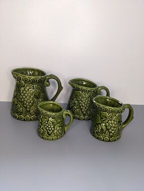 Gilford Japan Green Grapevine Measuring Cups Set Of Four Vintage 1960s Retro